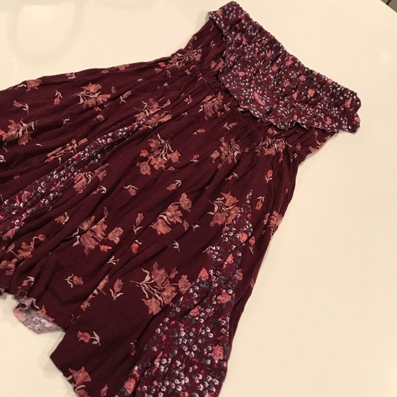 Women’s Floral Kimchi Blue Urban Outfitters Burgundy Strapless Mini Dress - Picture 2 of 4